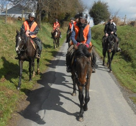 groupe de randonneurs - Copie